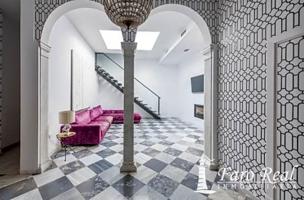 Casa señorial reformada en venta en zona centro. photo 0
