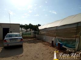 Tierras rusticas con cuarto de aperos en venta photo 0