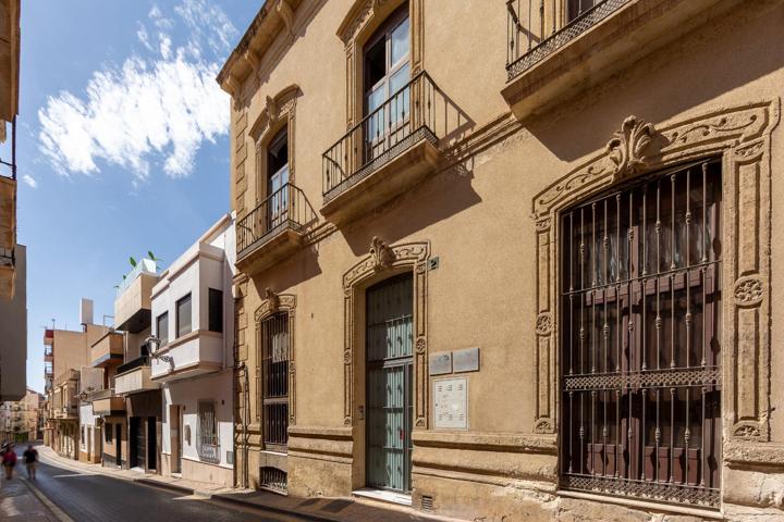  Ático En venta en Centro, Almeria photo 0
