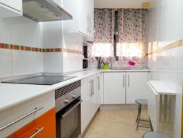 Se alquila apartamento en Guadalupe photo 0