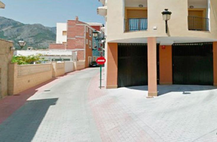 Parking En alquiler en Xirles, Polop photo 0