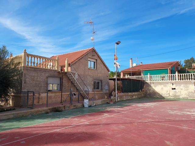 CHALET EN VENTA EN CREVILLENTE photo 0