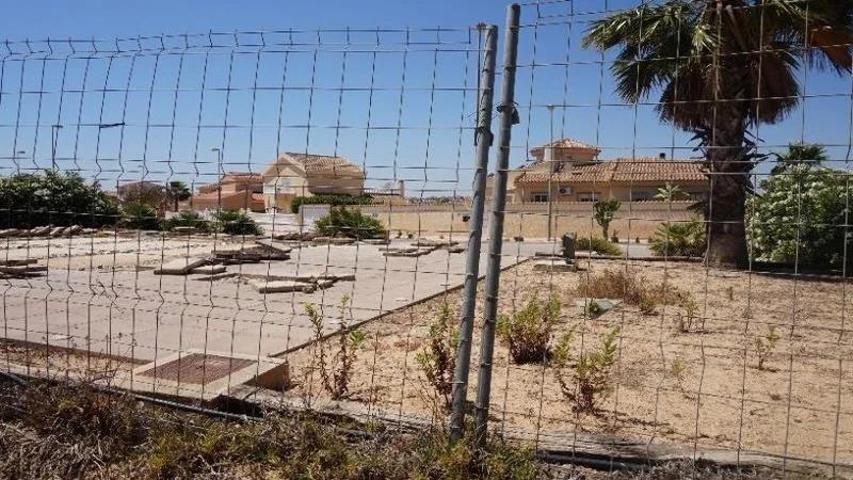 Terreno urbano en venta Residencial Montesol photo 0
