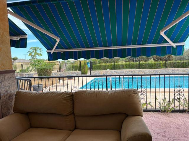 OCASIÓN: Chalet con piscina y amplia parcela en Elche – Partida de Maitino photo 0