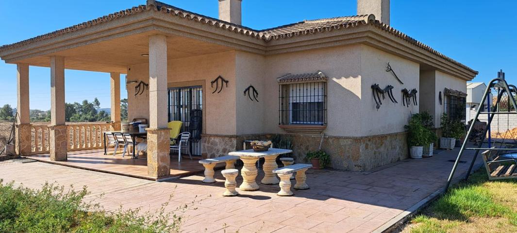 Casa en una sola planta con terreno de 35.895 m2 photo 0