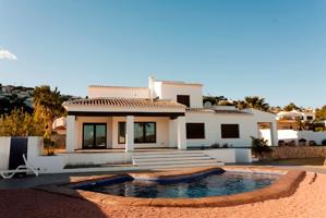 Hermosa Villa con vistas al mar photo 0