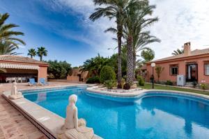 HERMOSA VILLA DE LUJO, ESTILO MEDITERRÁNEO EN LA ZONA DE LA SIESTA-SAN LUIS photo 0