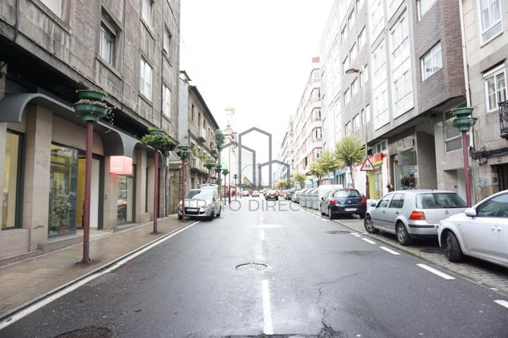 Local con 15 metros de fachada en calle altamente transitada photo 0