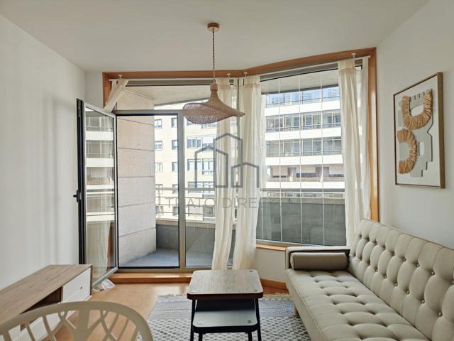Apartamento de 50m2 con terraza, a estrenar, en Travesía de Vigo con Vía Norte. photo 0