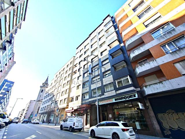 Piso de tres dormitorios en Vía Norte. photo 0