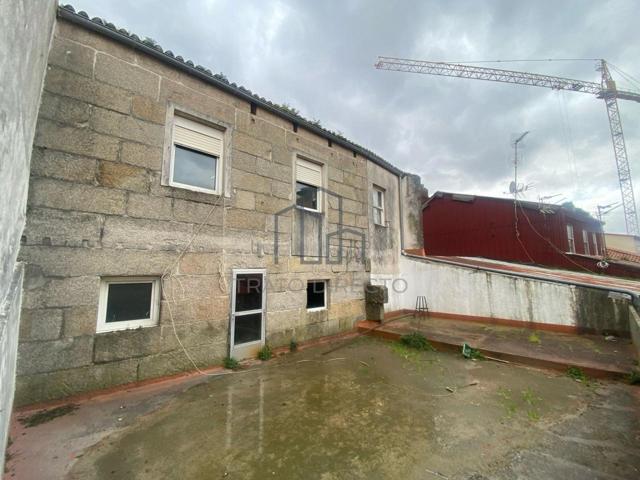 Apartamento Praia de Samil. 40m2 con gran terraza y reformado en calle Real. photo 0
