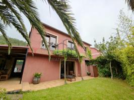 Casa con jardín en Vilariño - Cangas photo 0