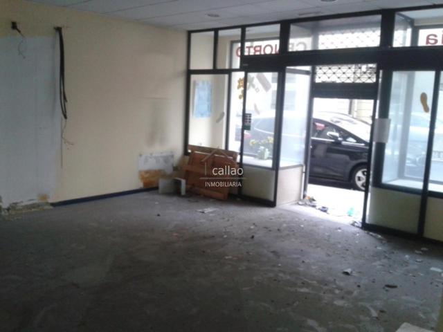 AMPLIO LOCAL CON 2 ESCAPARATES photo 0