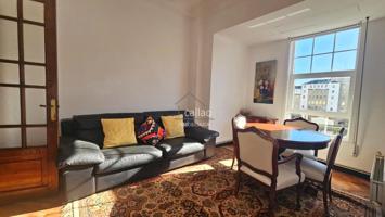 ¡RECIÉN REFORMADO CON ASCENSOR! photo 0