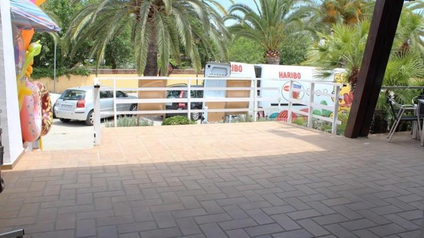 Local comercial en venta en Denia, LM HASTA KM.3 photo 0