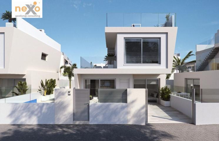 Chalet en venta en Pilar de la Horadada, La Torre de la Horadada photo 0