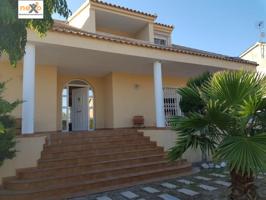 Chalet en venta en Orihuela, La Murada photo 0