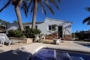 Chalet en venta en Denia, Las Marinas, Dénia, Costa Blanca photo 0