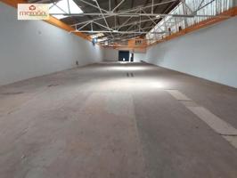 Nave industrial en venta en Crevillent, POLIGONO ESTACION photo 0