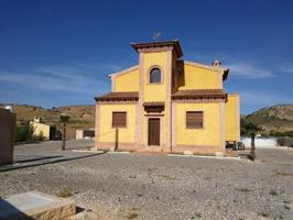 Chalet en venta en Torrellano, Alto photo 0