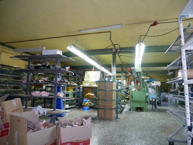 Local comercial en venta en Petrer, Bassa el moro photo 0