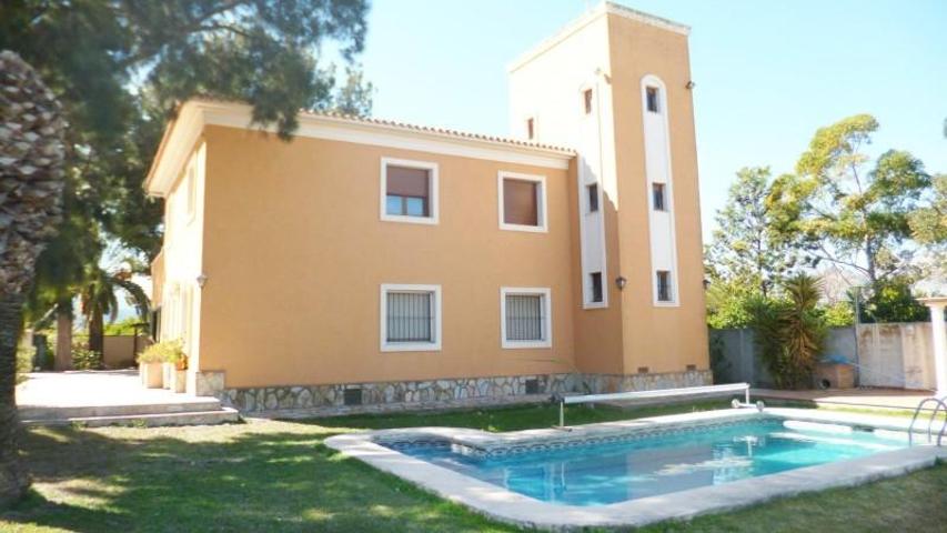 Chalet en venta en Ondara photo 0