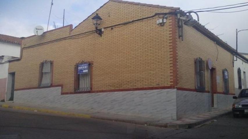 Chalet en venta en Peñarroya-Pueblonuevo photo 0