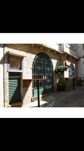 Local comercial en venta en Baiona photo 0