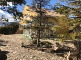 Chalet en venta en Alcoy-Alcoi photo 0