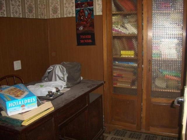 Chalet en venta en Noreña photo 0