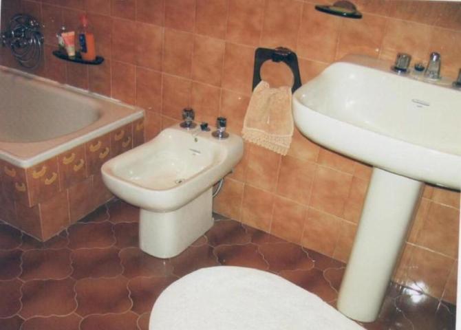 Chalet en venta en Covelo, GRAÑA photo 0