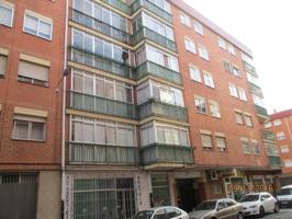 Piso en venta en Aranda de Duero, Santa Catalina,Ferial photo 0