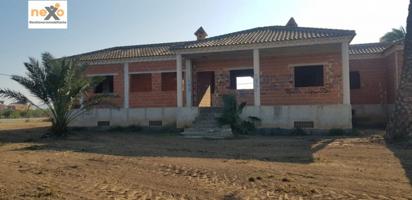 Casa con terreno en venta en Orihuela, Molins photo 0