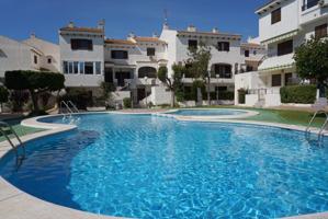 Bungalow en alquiler en Orihuela Costa photo 0