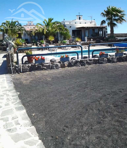 Chalet en venta en Tías, Mácher photo 0