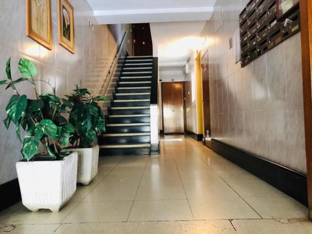 Piso en venta en Madrid photo 0