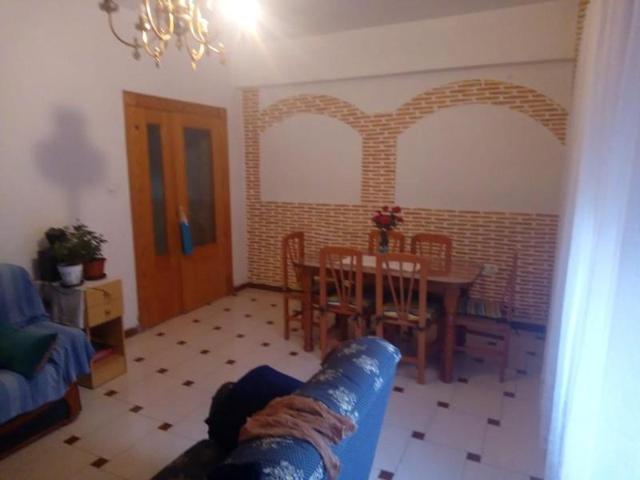 Piso en venta en Jumilla photo 0