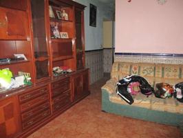 Casas de pueblo en venta en Valdepeñas, Calle Mediodía photo 0