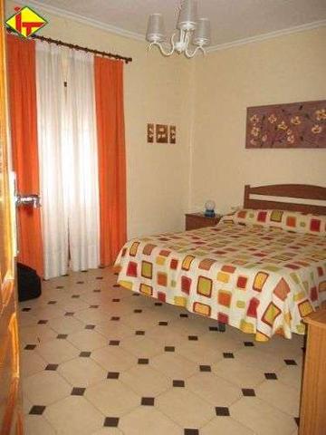 Casas de pueblo en venta en Valdepeñas, Convento photo 0