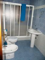 Casas de pueblo en venta en Valdepeñas, Avenida Del Sur photo 0