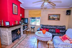 Chalet en venta en Linares, La rozuela, 23700 photo 0