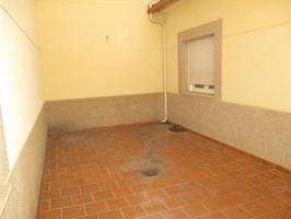 Apartamento en venta en Valdepeñas, Centro photo 0
