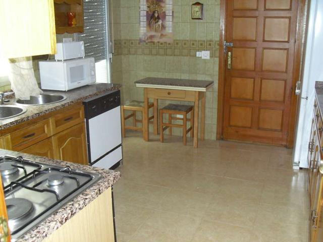 Apartamento en venta en Valdepeñas, Centro photo 0