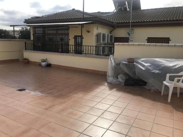 Chalet en venta en Moraleda de Zafayona photo 0