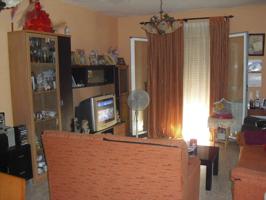 Apartamento en venta en Valdepeñas, Extrarradio photo 0