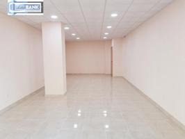 Local comercial en venta en Benidorm, Avenida Beniarda photo 0