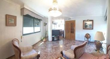 Casas de pueblo en venta en Catarroja, Zona comercial Avda. principal photo 0