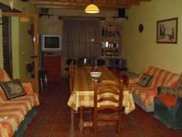 Casas de pueblo en venta en Valdepeñas, Extrarradio photo 0