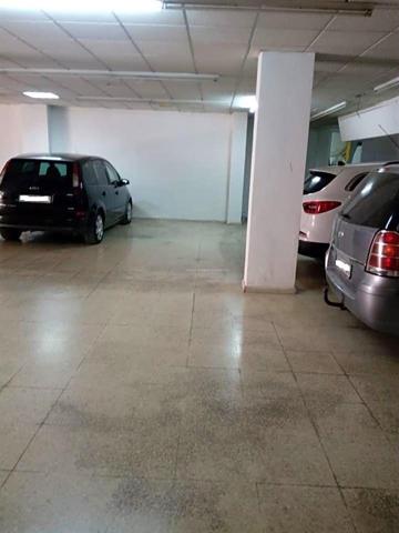 Local comercial en venta en Moriles photo 0