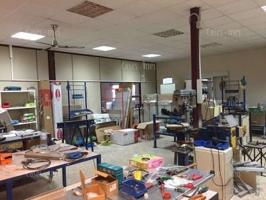 Local comercial en venta en Rafelbunyol photo 0